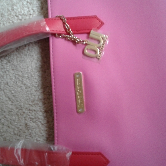 Juicy Couture tote - Picture 2 of 4